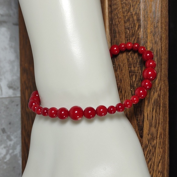 Red Bamboo Coral Triple Strand Bead Necklace and Matching Bracelet - Picture 6 of 9